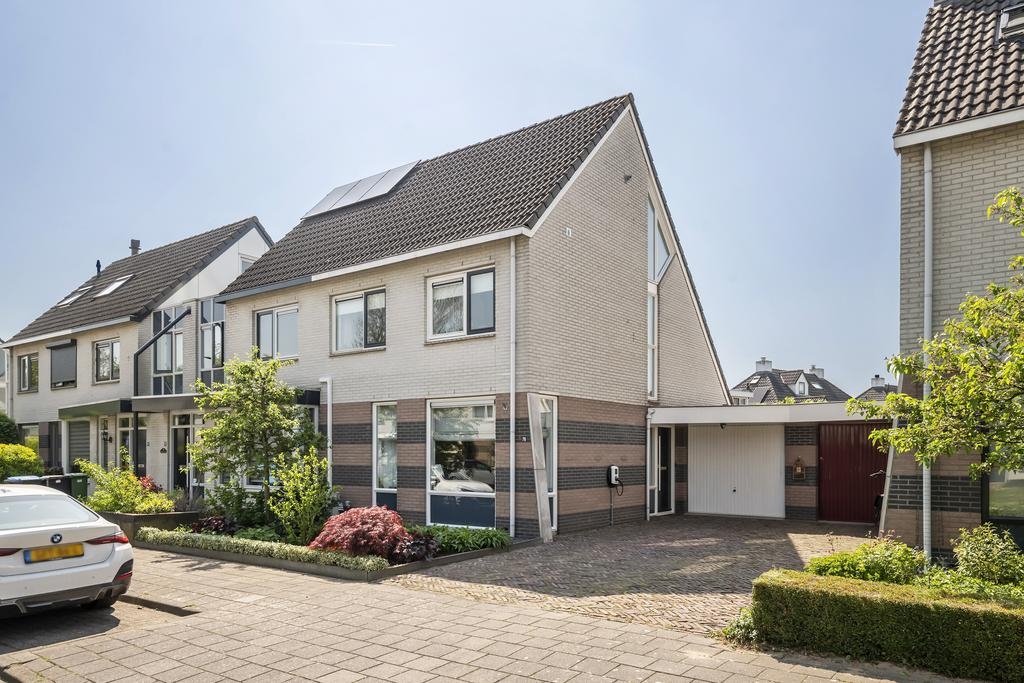 Dijkmanzoet 70, Tiel