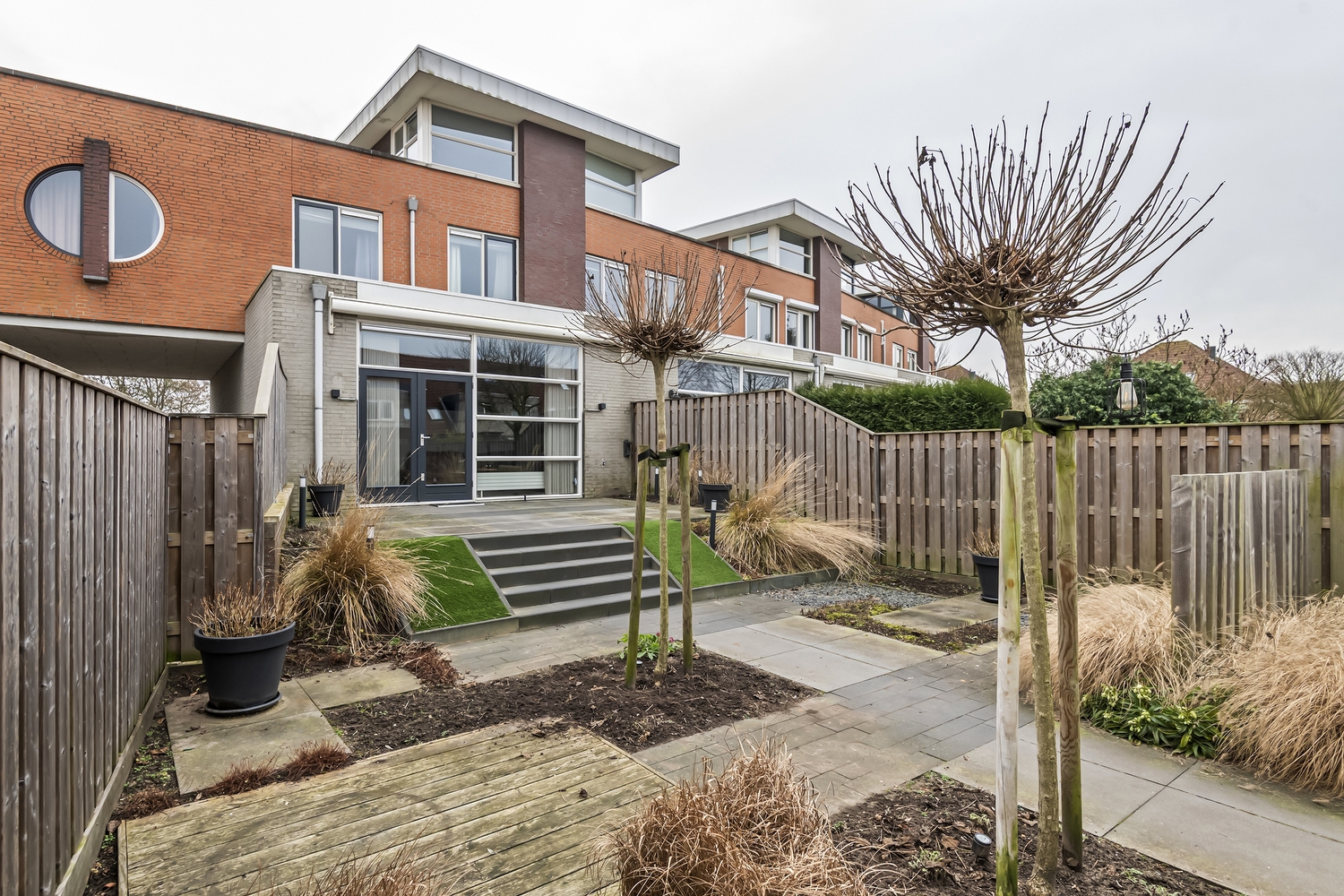 Goudhaver 45, Tiel