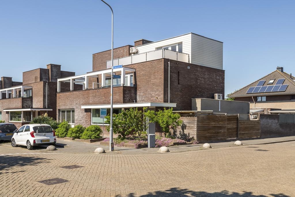 Ruisvoorn 9, Tiel