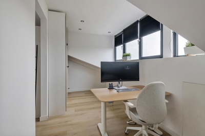 Aardbeivlinder 46, Tiel