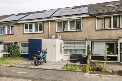 Acquoylaan 7, Tiel