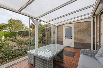 Alkmene 13, Tiel