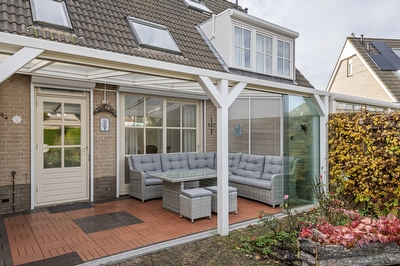 Alkmene 13, Tiel