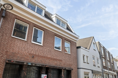 Borchgang 27, Tiel