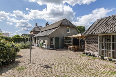 Brouwersstraat 11, Beneden-Leeuwen
