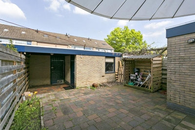 De Hennepe 437, Tiel