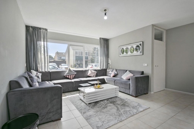 De Hennepe 437, Tiel