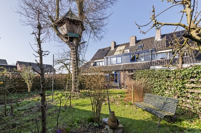 De Schoorsteen 23 B, Kerk-Avezaath