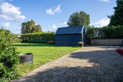 Dwarsweg 2, Eck En Wiel