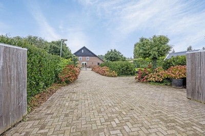 Dwarsweg 2, Eck En Wiel