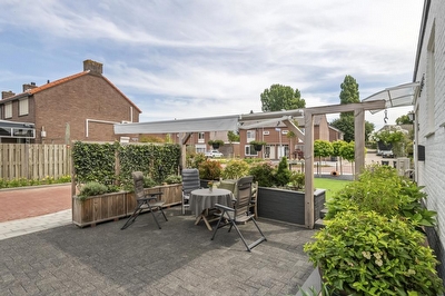 Filipsstraat 18, Alphen