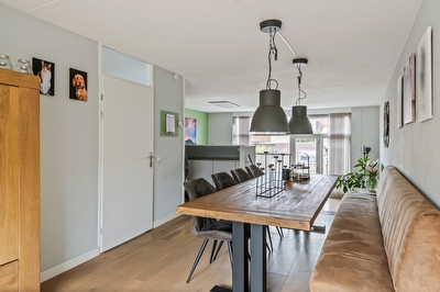Goudhaver 45, Tiel