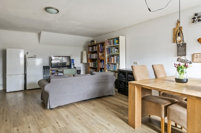 Goudhaver 45, Tiel