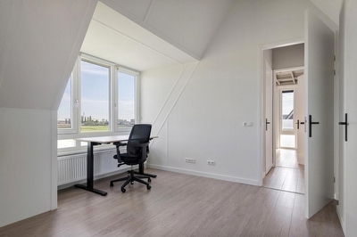Groot Koolwitje 9, Tiel
