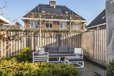 Grote Vuurvlinder 25, Tiel