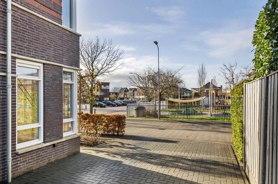 Grote Vuurvlinder 25, Tiel