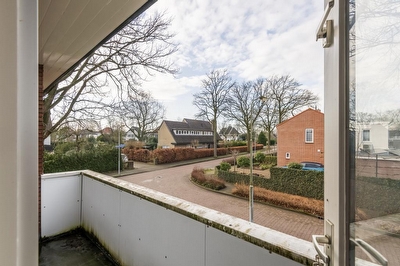 Julianalaan 26, Tiel