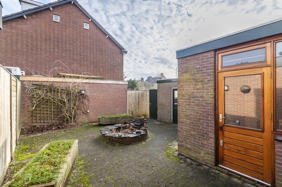Julianalaan 26, Tiel