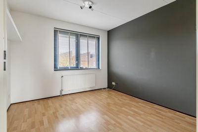 Kolblei 25, Tiel
