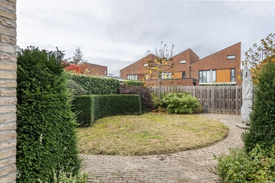 Kolblei 25, Tiel
