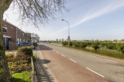 Lingedijk 35, Wadenoijen