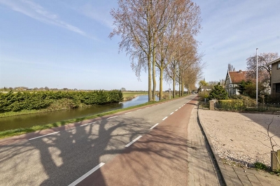 Lingedijk 35, Wadenoijen