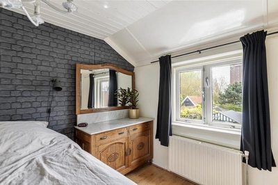 Nachtegaallaan 42, Tiel