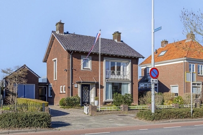 Papesteeg 22, Tiel