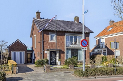 Papesteeg 22, Tiel