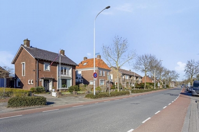 Papesteeg 22, Tiel