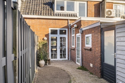 Papesteeg 51, Tiel