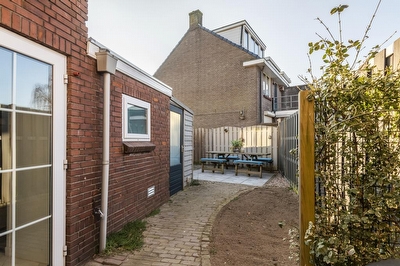 Papesteeg 51, Tiel