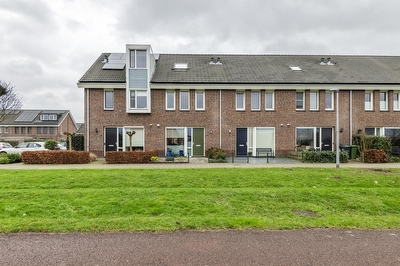 Pimpernelblauwtje 3, Tiel