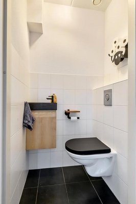 Roosjestin 12, Tiel