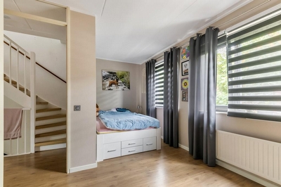 Roosjestin 12, Tiel