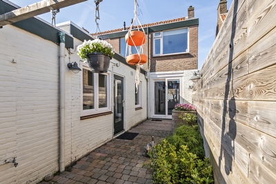 Rozenstraat 25, Tiel