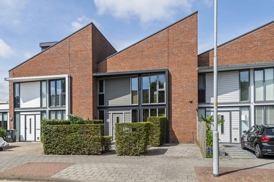 Ruisvoorn 65, Tiel