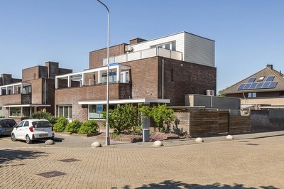 Ruisvoorn 9, Tiel