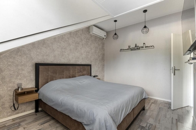Tollenhof 27, Kesteren