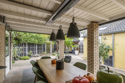 Tollenhof 27, Kesteren
