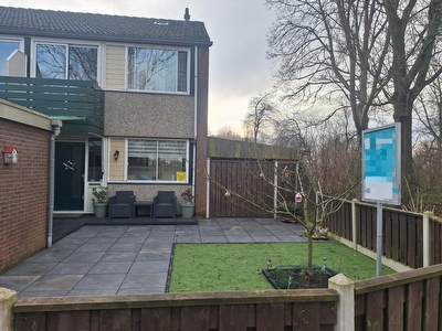Vurenlaan 76, Tiel