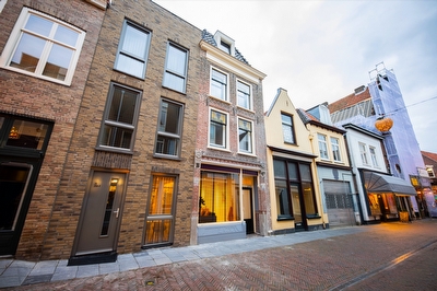 Weerstraat 39 a, Tiel